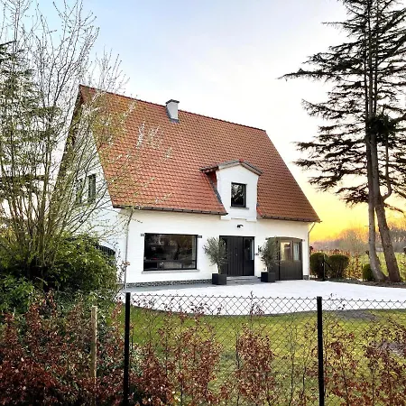 Cosy House With 3 Bedrooms Close To Gent