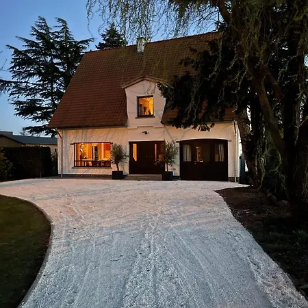 Cosy House With 3 Bedrooms Close To Gent Villa